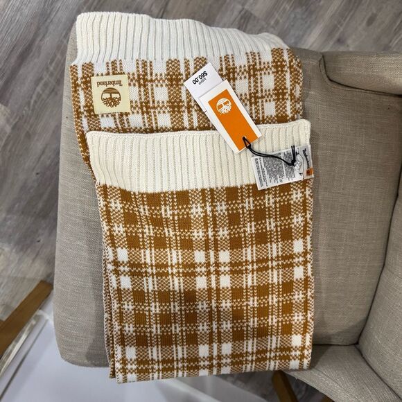 NWT Timberland Scarf / Wrap Gold Cream Plaid One Size - Picture 2 of 2